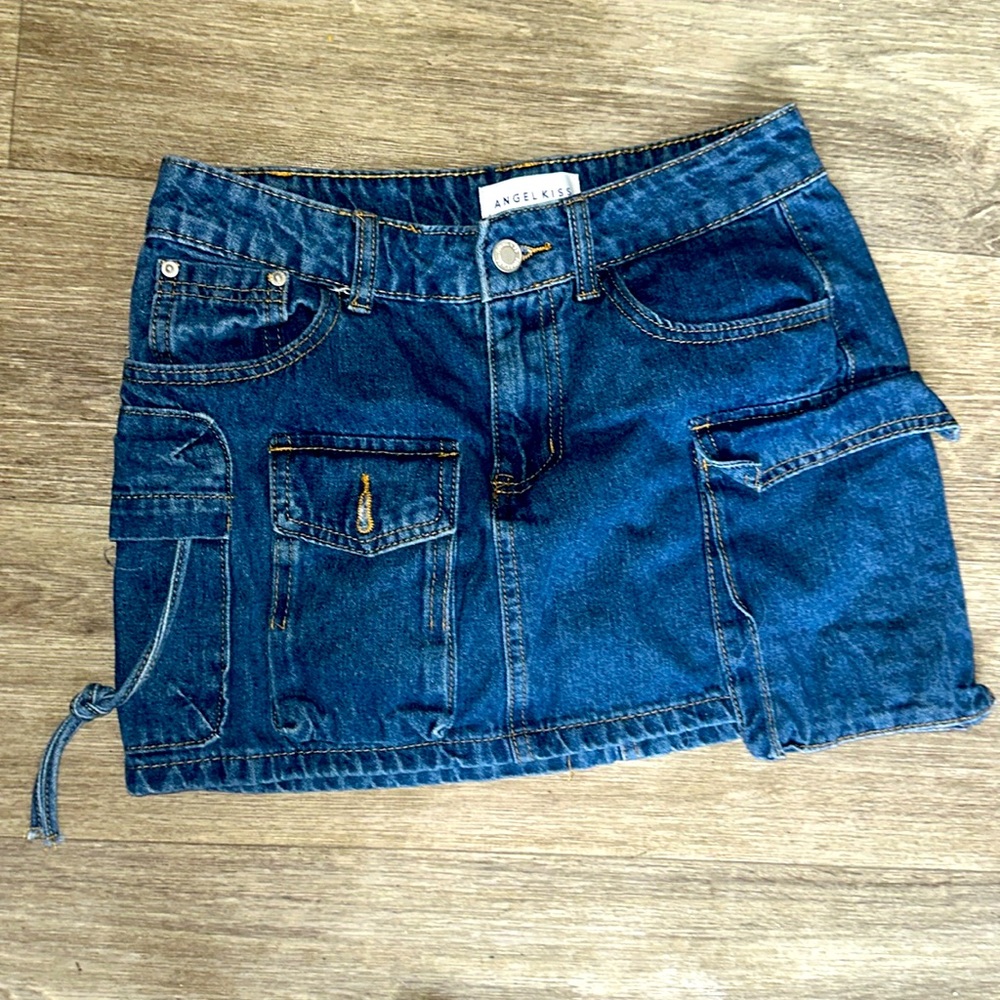 Angel kiss denim skirt size 3/26